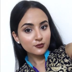 Meet your Posher, Inaara